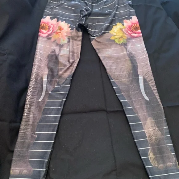 SET OF 3  Teeki yoga pants - Picture 6 of 7